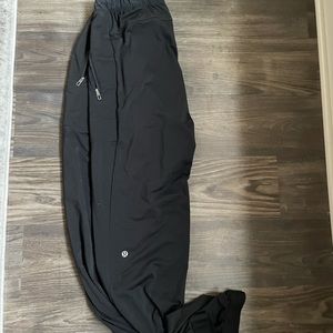 Men’s joggers